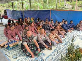 Kegiata Jaburan/Babad Dalan di Situs Ngekong